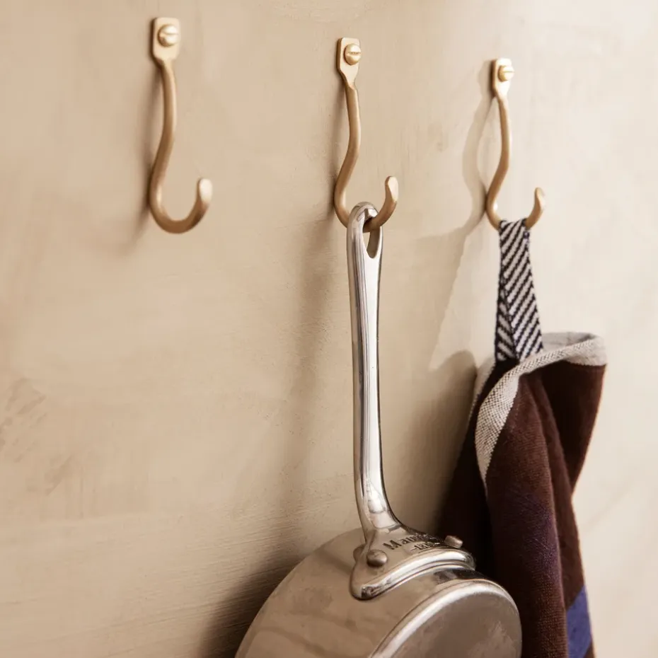 3 Ganchos Curvature, latón