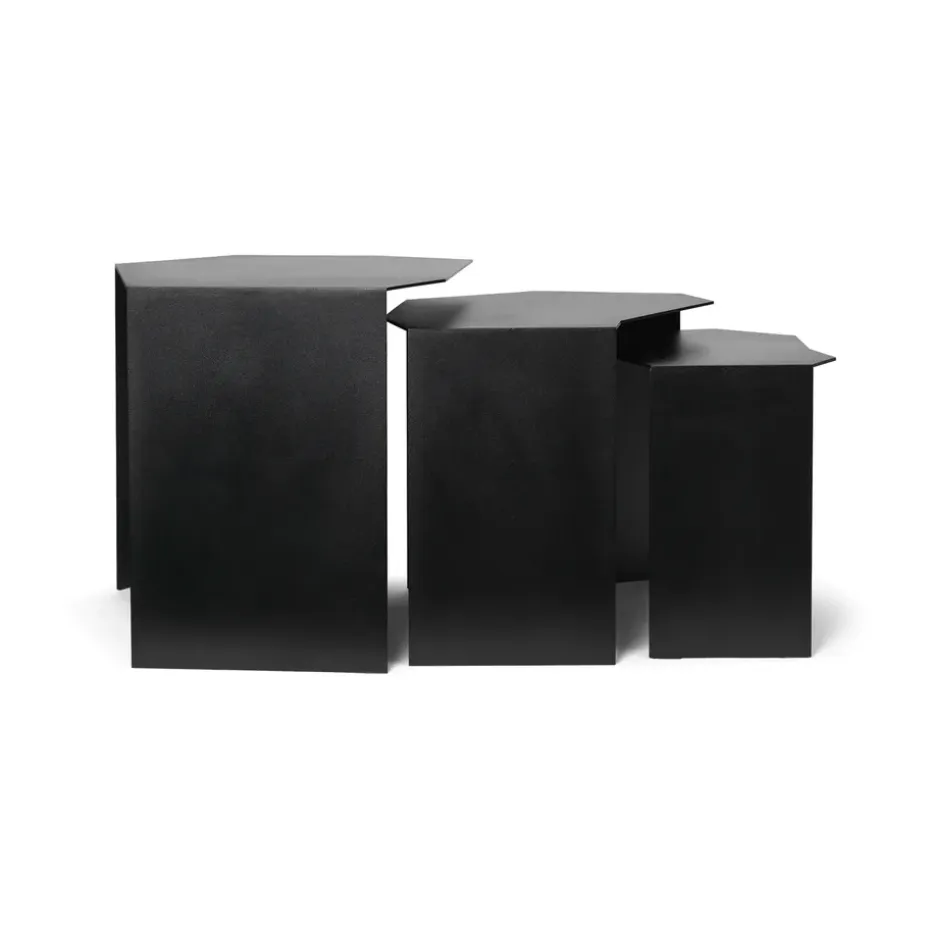 3 Mesas Shard cluster, Black