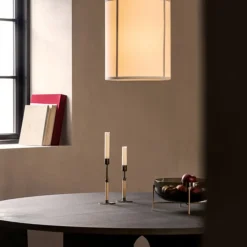 Androgyne Mesa, Sand stone-base de roble sin tratar