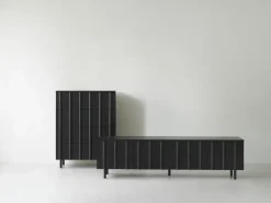 Aparador bajo Rib, Soft Black