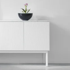 Aparador Beam, Lacado blanco, base blanca