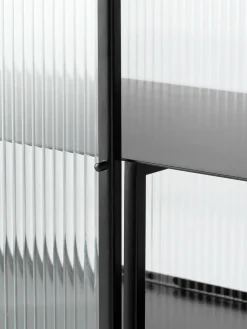 Aparador Haze, Black-vidrio ondulado