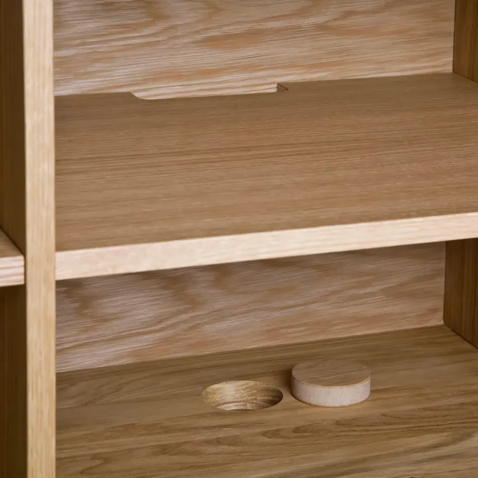 Aparador Moodi 180, Naranja/blanco, cuerpo de roble