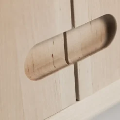 Aparador Prio bajo, Abedul aceitado blanco, puerta de madera