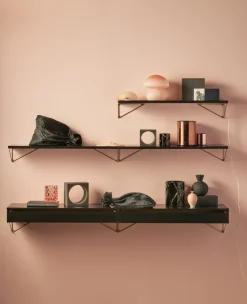 Balda Pythagoras, negro