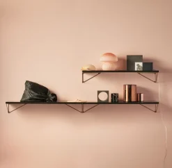 Balda Pythagoras, negro