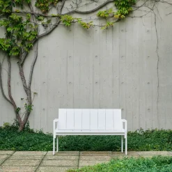 Banco Crate Dining Bench de pino lacado, Blanco