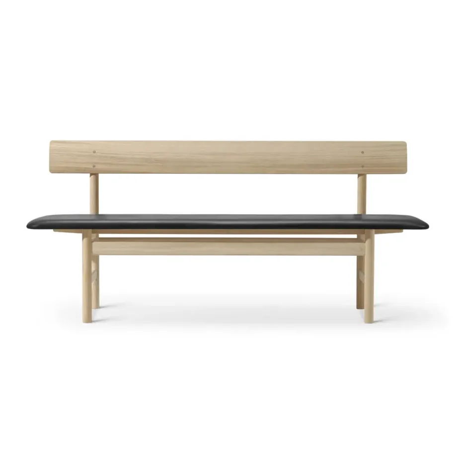 Banco Mogensen 3171, Robado pulido de roble-lær omni 301 black