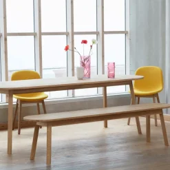 Banco Triangle Leg, roble aceitado, 200 cm