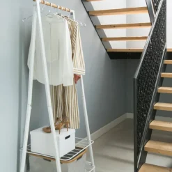 Burro para ropa Linn, pequeño, Blanco