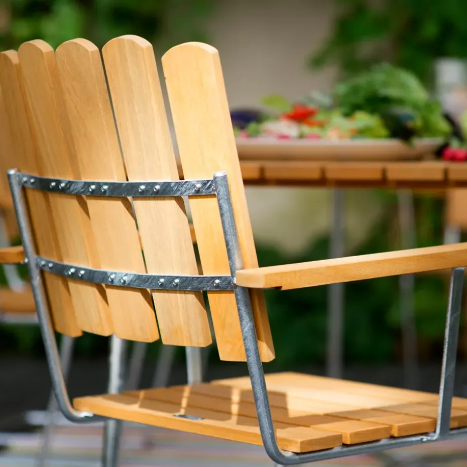 Butaca A2, Teca-estructura galvanizada en caliente