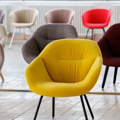 Butaca About a Lounge 87 Soft, Sense black-svart bastidor de acero