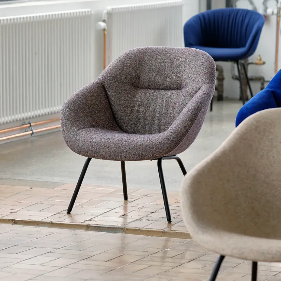 Butaca About a Lounge 87 Soft, Sense black-svart bastidor de acero