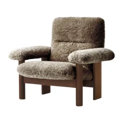Butaca Brasilia, Dark oak-Sahara sheepskin curly