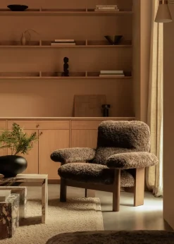 Butaca Brasilia, Walnut-Nature sheepskin curly