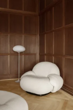 Butaca Lounge con reposabrazos Pacha, Karakorum 001-pearl gold