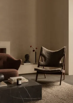 Butaca Lounge Knitting, Piel de oveja sahara, estructura de nogal