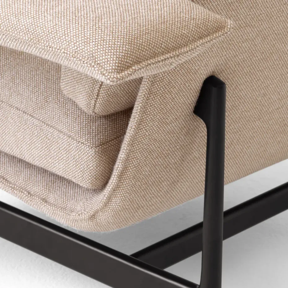 Butaca Lounge Meantime AV29, Warm black-Hallingdal 0220