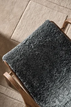 Butaca y reposapiés Lamino roble/piel de oveja Special Edition, Rubio Monocoat Chocolate-Charcoal