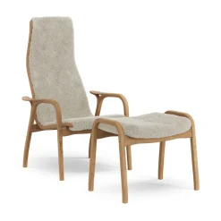 Butaca y reposapiés Lamino de roble aceitado/piel de oveja, Moonlight (beige)