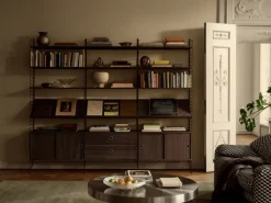 Cabinet con puerta batiente String, Roble oscuro, 58×30 cm