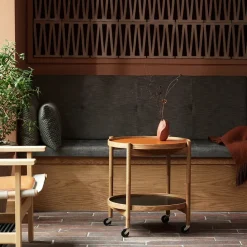 Carrito Bølling Tray Table model 50, Stone, estructura de roble aceitado