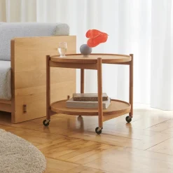 Carrito Bølling Tray Table model 60, Clay, estructura de nogal aceitado