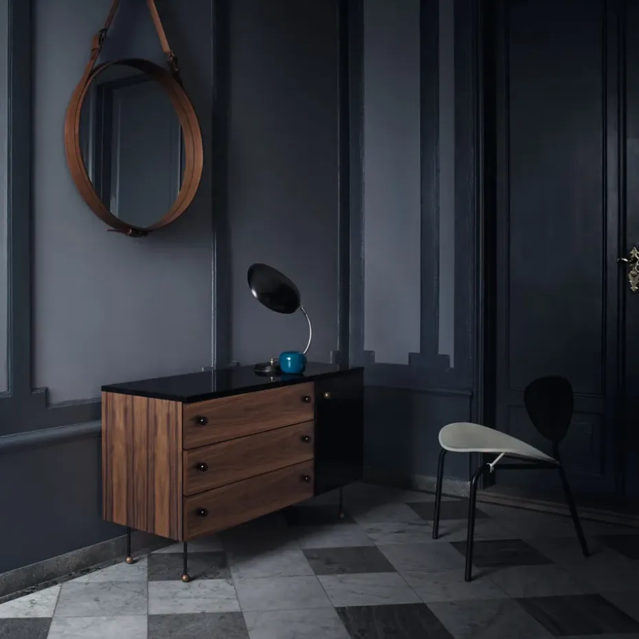 Cómoda 62 Dresser, American walnut, 4 cajones