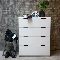 Cómoda Aoko de 4 cajones, Lacado blanco