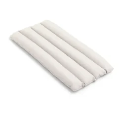 Cojín para silla y silla con reposabrazos Palissade Soft Quilted, Cream white