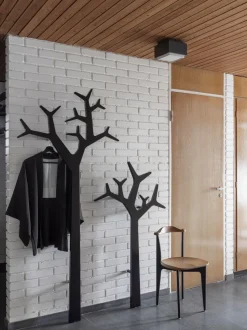 Colgador de pared Tree 194 cm, negro