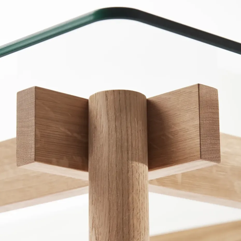 Corners Mesa, Roble teñido de negro, vidrio