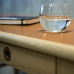 Escritorio Höllviken, Gris claro