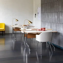 Escritorio Pavilion AV16, Black linoleum, roble lacado negro, patas negras