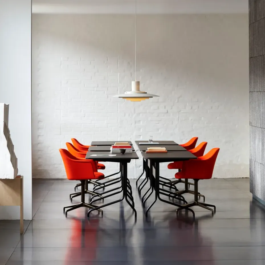 Escritorio Pavilion AV16, Black linoleum, roble lacado negro, patas negras