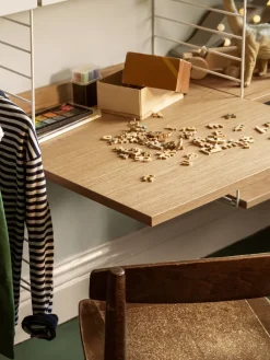 Escritorio String, Roble, 58×58 cm