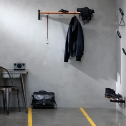 Estante sombrerero o zapatero Nostalgi, Negro, base de aluminio