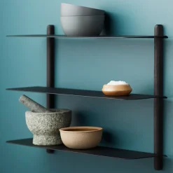 Estantería Nivo A, fresno teñido de negro-negro