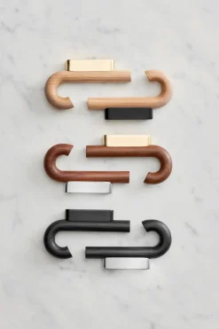 Gancho Hook mini 13,3 cm, negro roble-negro