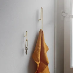 Gancho Moebe Wall hook large, oro mate