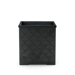 Maceta Relief, Negro