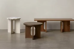 Mesa Auxiliar Androgyne de roble oscurecido Ø50 cm , Tablero de roble teñido de oscuro