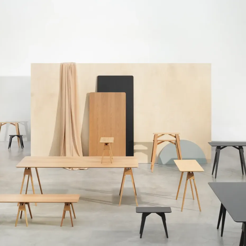 Mesa auxiliar Arco S, negro