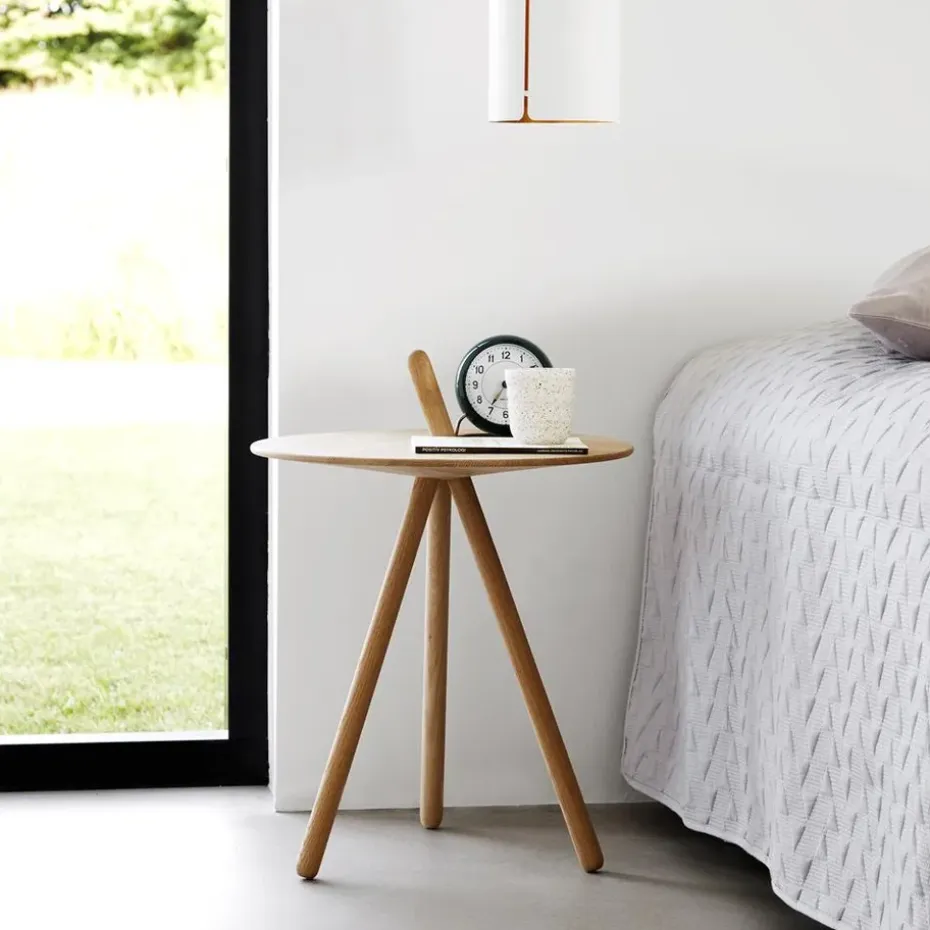 Mesa auxiliar Come Here, roble enjabonado