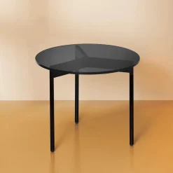 Mesa auxiliar con bastidor inferior negro From Above Ø52 cm, Gris