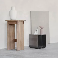 Mesa auxiliar Curved, Black