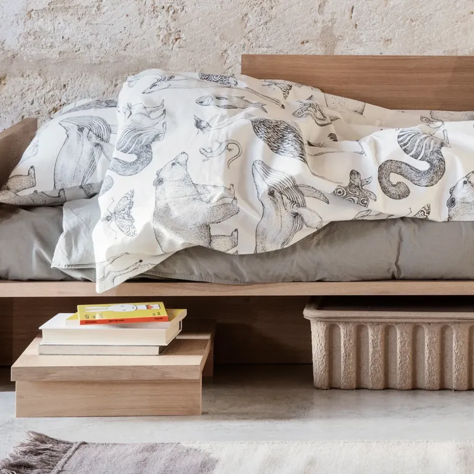 Mesa auxiliar Kona, Roble