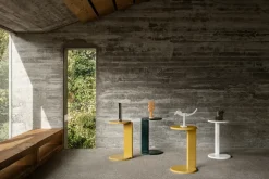 Mesa auxiliar Lolly 56 cm, Ochre yellow gloss