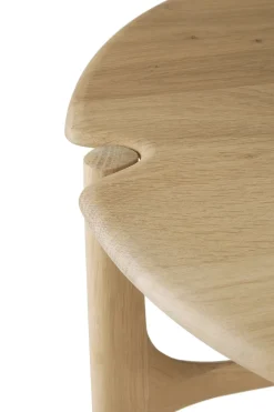 Mesa auxiliar PI, Lackad teak