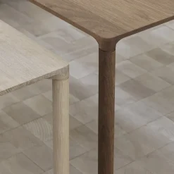 Mesa auxiliar Piloti 6705, Roble lacado - altura 35 cm